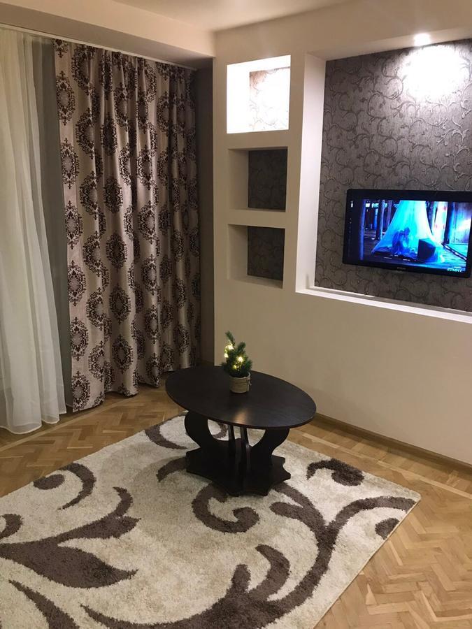 Studio apartment Kiev Luaran gambar