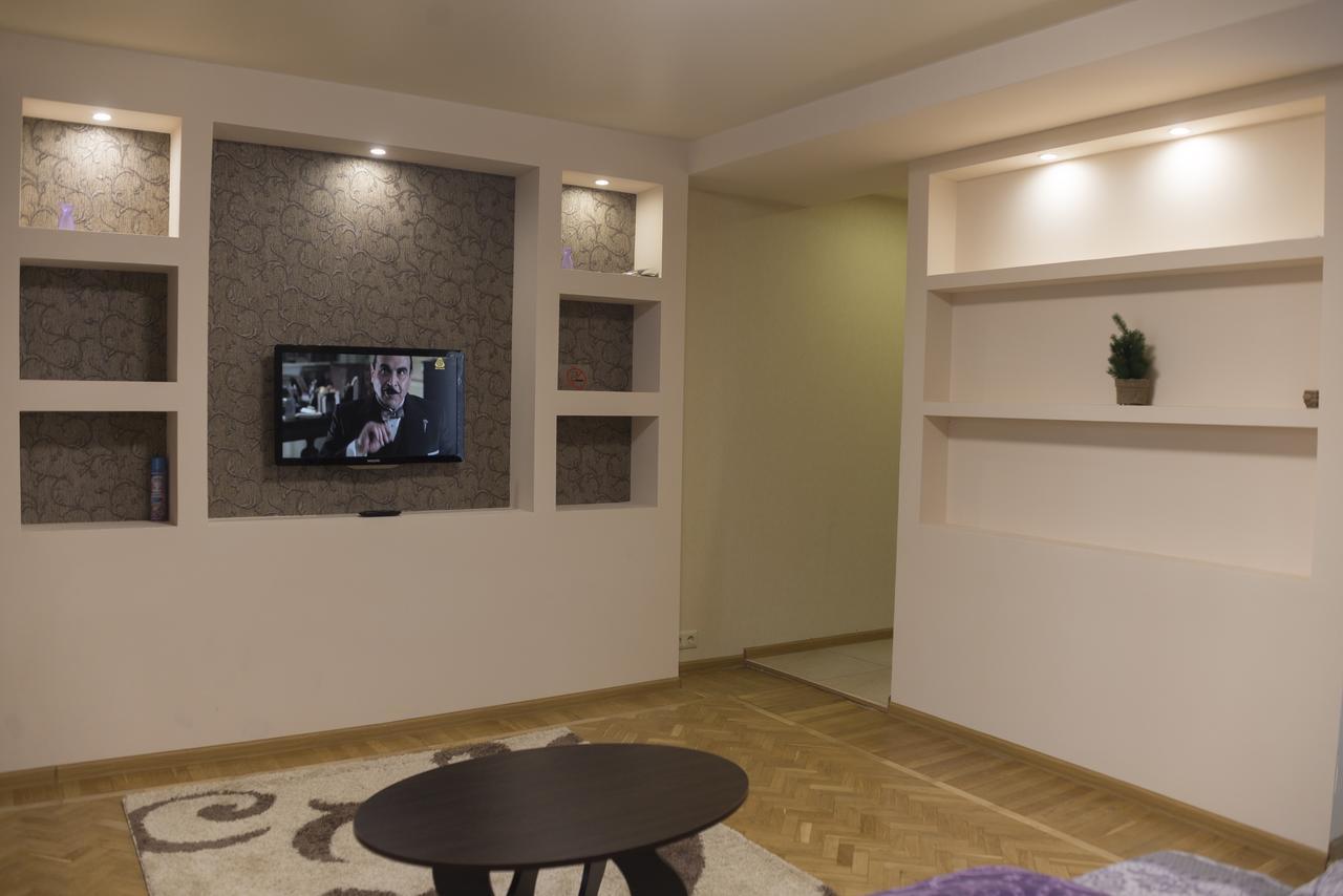 Studio apartment Kiev Luaran gambar
